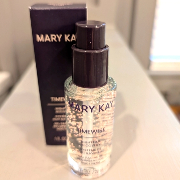 Mary Kay NIB Timewise Nighttime Recovery 1 fl. Oz - Picture 1 of 3